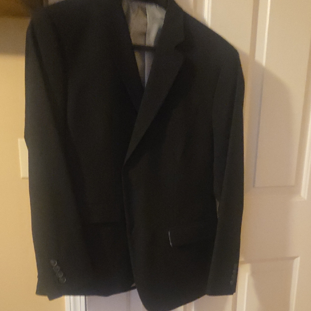 jf j.ferrar Men's Black 3 Piece Suit